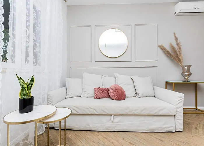 Beautiful In Center Apartman *